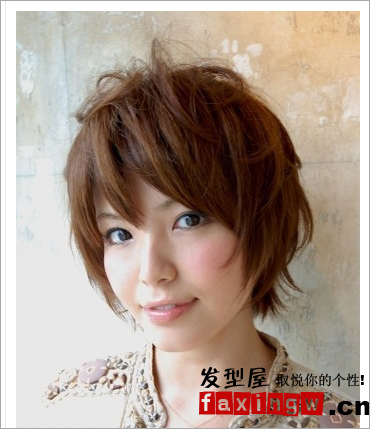2012夏季女生短髮髮型圖片 簡約顯清爽