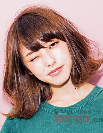發尾外翻髮型圖片  靈動超減齡