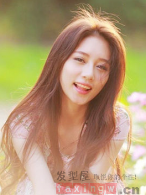 韓式女生捲髮髮型 甜美氣質立顯
