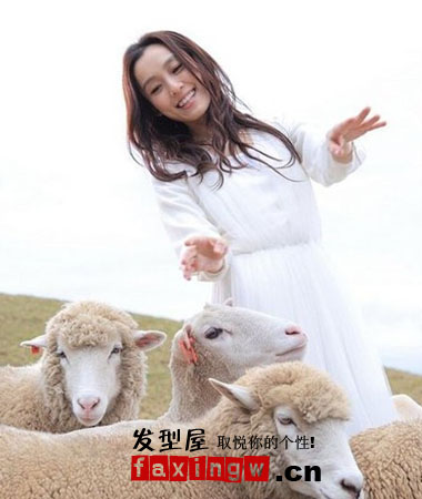 范瑋琪的髮型 范瑋琪捲髮髮型