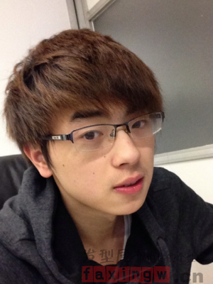 1472021140280621.png 男生一次性髮型 髮型時尚百變人生