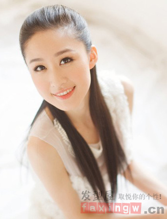 清新直發時尚回歸 打造2014最in女生髮型