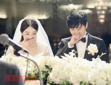 SJ晟敏金思恩結婚照公開 韓式新娘中分發脫俗浪漫