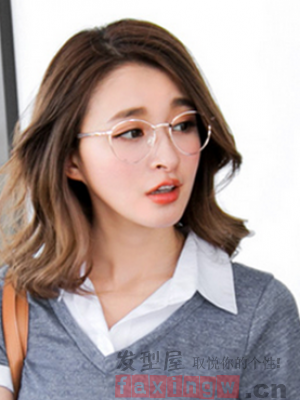 韓版女生捲髮 時尚顯嫩超養眼