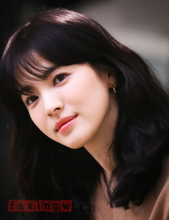  韓國最美童顏女星髮型PK 宋慧喬力壓全智賢