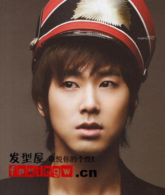 2013男生劉海髮型圖片  最新型男髮型