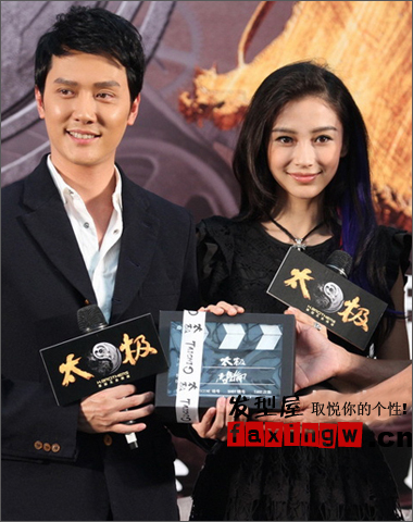 AngelaBaby最新多色挑染髮造型 顯另類狂野高貴感