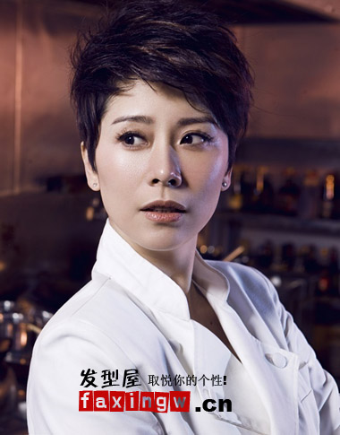 《後廚》熱播 女主角海清最新時尚凌亂短髮造型