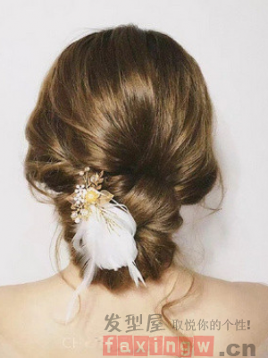 超美的新娘髮型 給你的婚禮帶去一些浪漫的參考