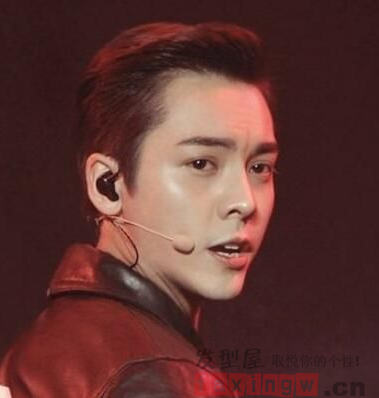 學生90後潮男髮型短髮兩邊剃圖形 學生90後潮男髮型短髮兩邊剃圖形