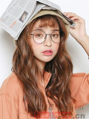 韓版女生燙髮髮型 甜美百搭顯氣質