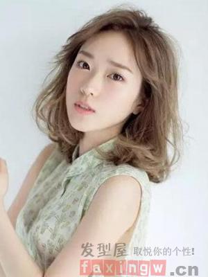 韓式女生燙髮髮型 時尚修顏超養眼