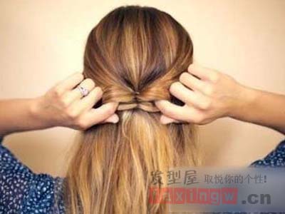 最新中分髮型扎法圖解 打造可愛時尚風格