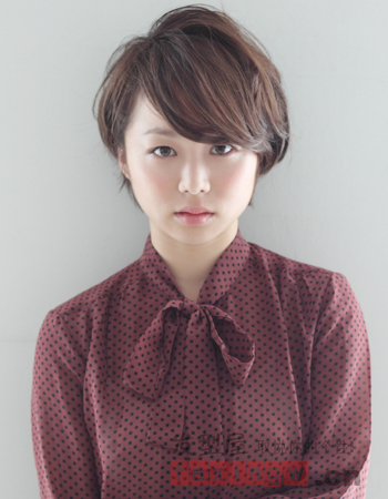 最新女生中性短髮推薦 教你坳出時尚范兒