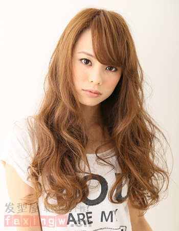 日系時尚個性髮型 長發短髮各顯特色