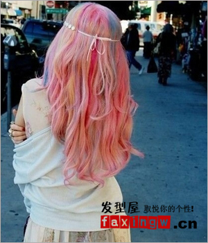 2012頭髮染什麼顏色好看 創意染色很耀眼