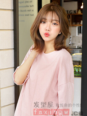 韓國女生甜美髮型 簡單修顏顯氣質