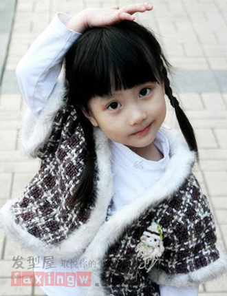 最可愛的小女孩齊劉海髮型 打造萌動小魔女