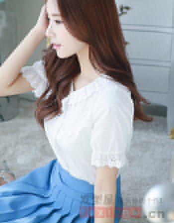女生捲髮髮型