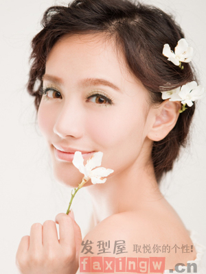 夏季浪漫新娘髮型推薦  仙氣范兒惹人愛