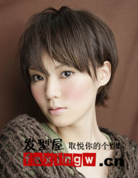 2010日本新年俏麗短髮髮型