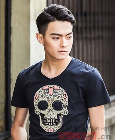 2017最新側背頭潮男髮型教程 2017最新側背頭潮男髮型教程