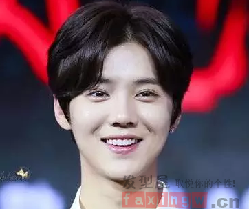 2017時尚潮男髮型教程圖解 2017時尚潮男髮型教程圖解