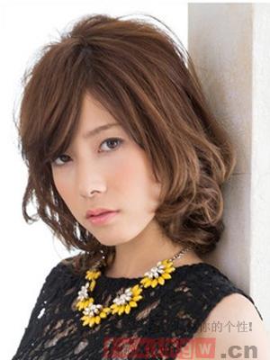 1481106517759722.jpg 短髮捲髮打理方法 甜美髮型輕鬆搞定