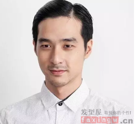 個性大背頭潮男髮型教程 個性大背頭潮男髮型教程