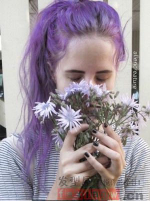 唯美夢幻的紫色染髮髮型 多種造型讓你好看！