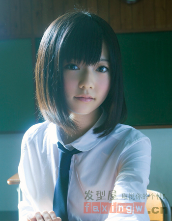 圓臉女生適合什麼直發   清爽柔美塑造甜姐兒