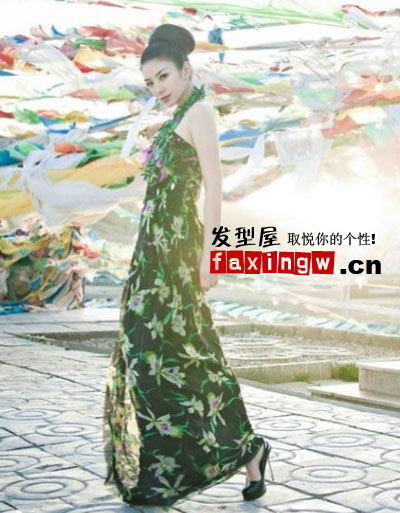 黃奕芭莎大片寫真照曝光 赫本頭盤發顯華麗大氣