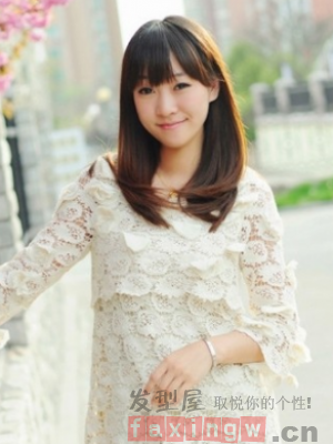浪漫捲發 塑造精緻小女人的都市感