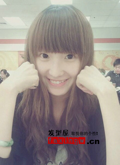 Showgirl清純妹子馬驪昕簡單髮型設計