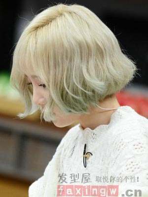 韓國女生顯嫩染髮   出挑染色輕鬆顯膚白