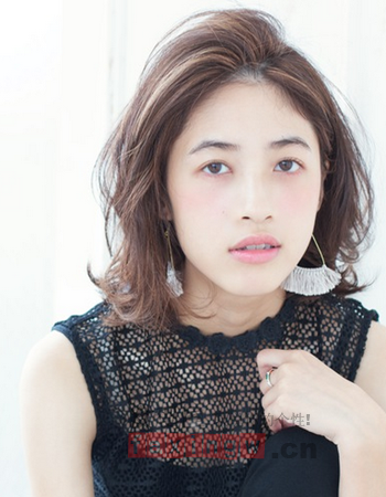 日式露額髮型圖片  優雅知性最迷人