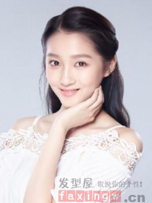 1471758026117093.jpg 扎發髮型視頻 簡單自然散發的美