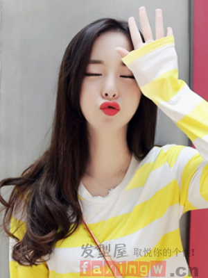 韓式甜美女生燙髮 簡單修顏添氣質