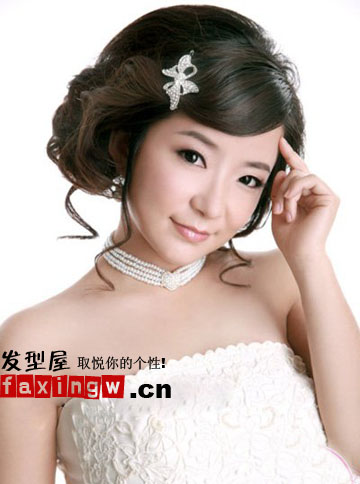 四月最純美動人日式新娘髮型 