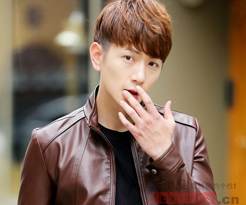 潮男髮型圖片短髮髮型 潮男髮型圖片短髮髮型