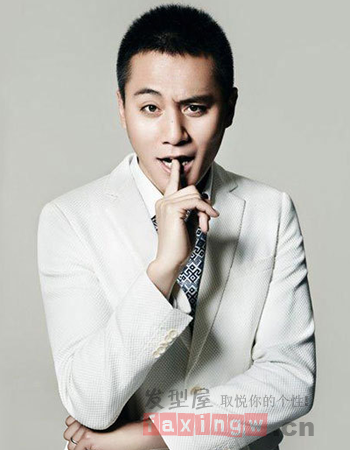  男生寸頭怎么打理好看    看明星演繹帥氣男人味