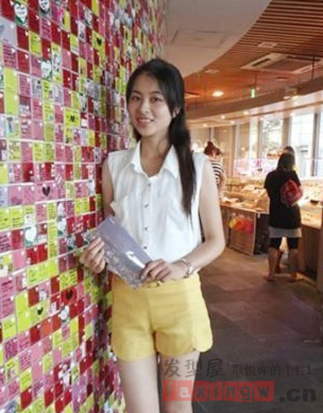 南大校花唐倩茹美貌賽過奶茶妹 女學霸清純私照髮型