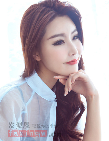 什麼樣的髮型顯氣質   魅力女人味髮型讓他一見傾心
