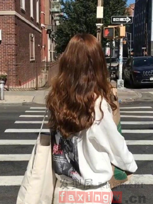 韓式女生捲髮 美美的過冬天