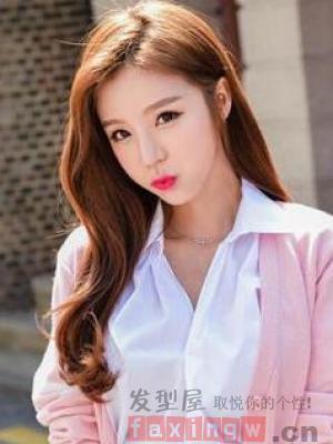 韓式女生捲髮 簡單時尚顯甜美