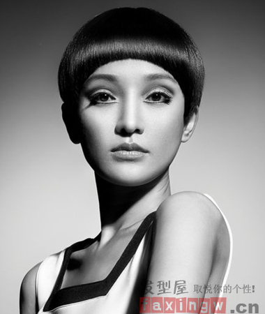 周迅時尚沙宣髮型大片  亮眼造型變身“精靈女王”