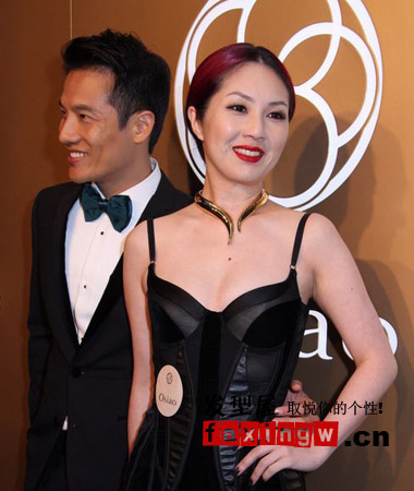 楊千嬅中分熟女髮型 攜老公亮相時尚活動