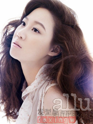 韓國甜美蓬鬆髮型圖片  蓬蓬卷最瘦臉