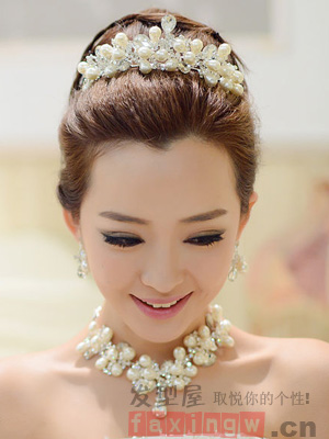 十一結婚必學韓式新娘盤發 氣質優雅擺脫老氣橫秋