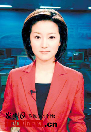主持人李菡髮型 職場女士必看